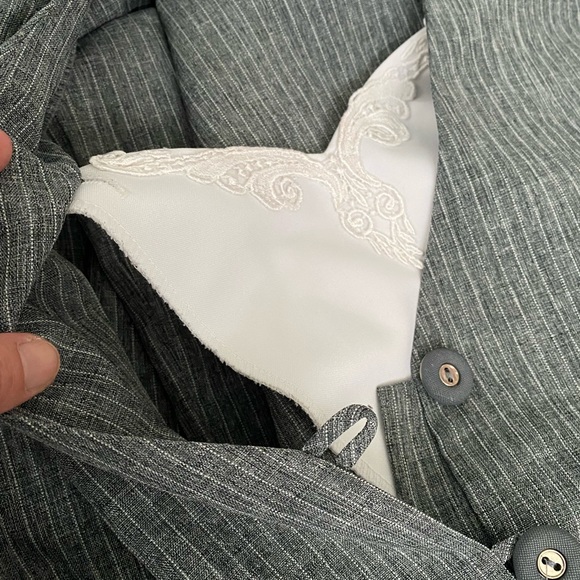 set of clothes - Picture 7 of 13